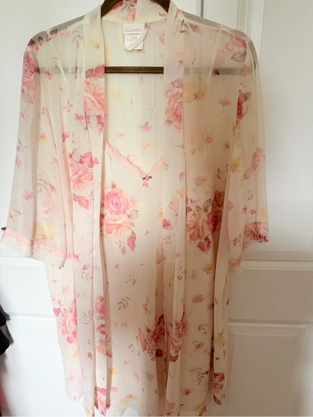 Secret Treasures Sheer Floral Robe and Chemise in Pink and Cream